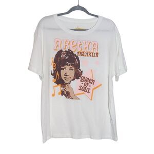 Aretha Franklin T-Shirt NWT Size Small White Short Sleeve Aretha Franklin Tee